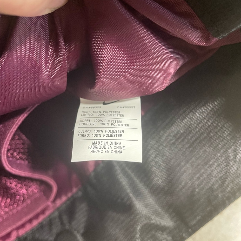 Nike Bag Womens Purple Black Training Purse Fitness Gym Tote Polyester EUC - Picture 5 of 5